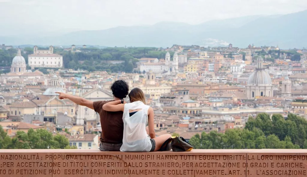 Rzym - panorama miasta ze wzgórza Ganicolo